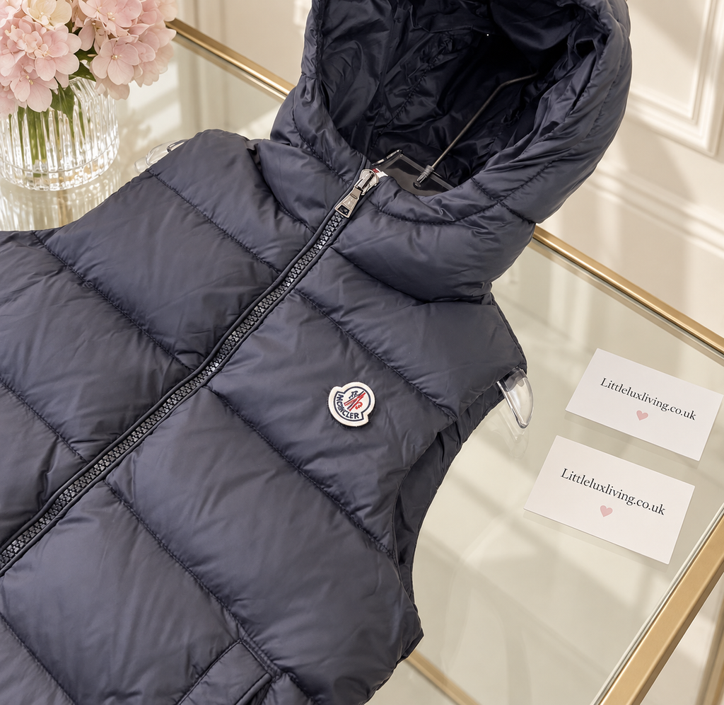Hooded gilet