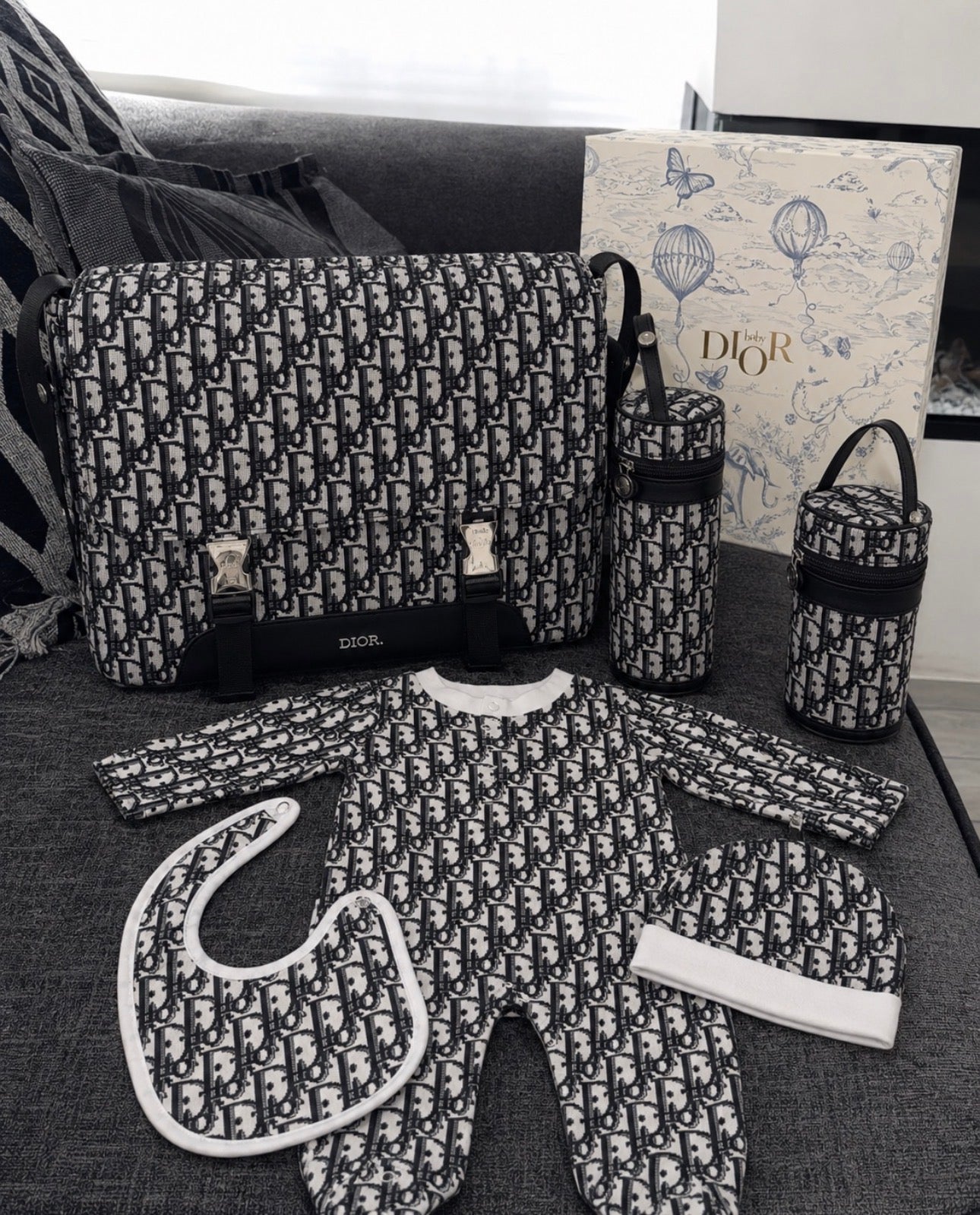 Bag and romper bundle 3