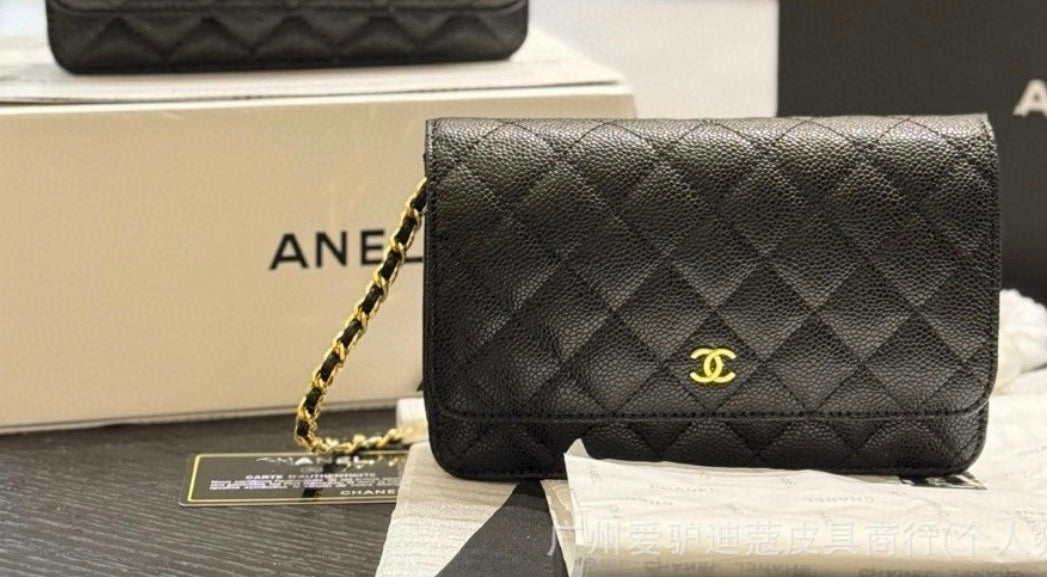 Mini Black Quilted