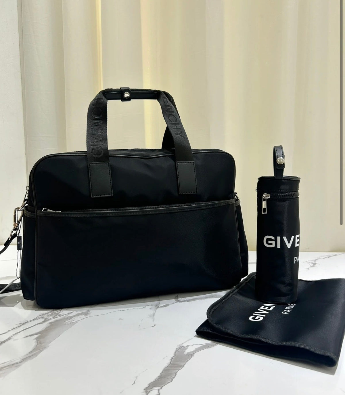 G black changing bags